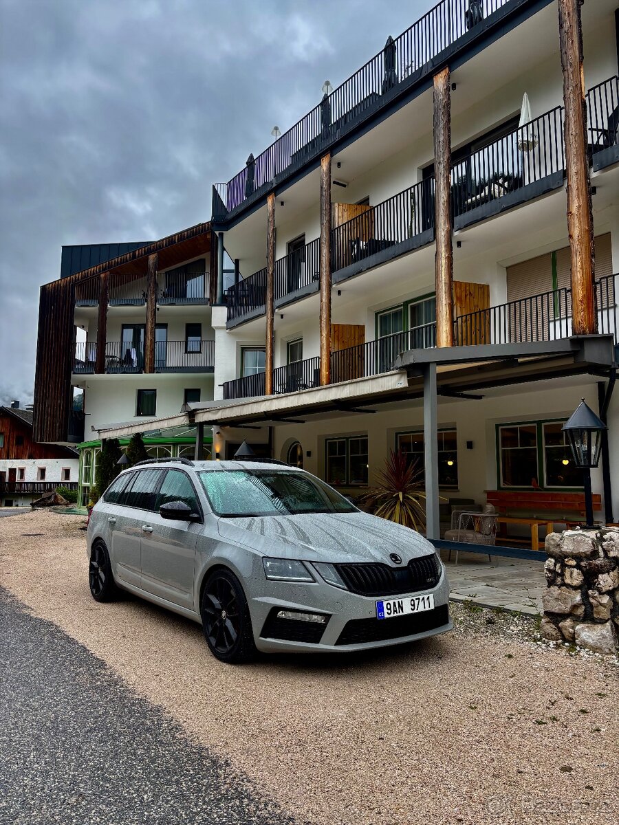 Škoda Octavia 3 RS 2.0 TSI 169kw - TOP - 10