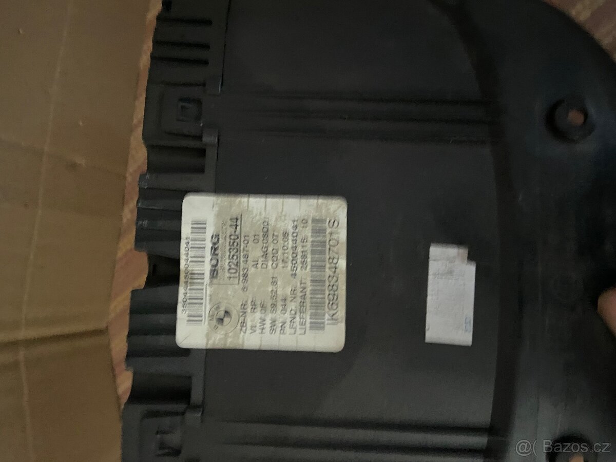 Naftové budíky z e87 a e90 - 10