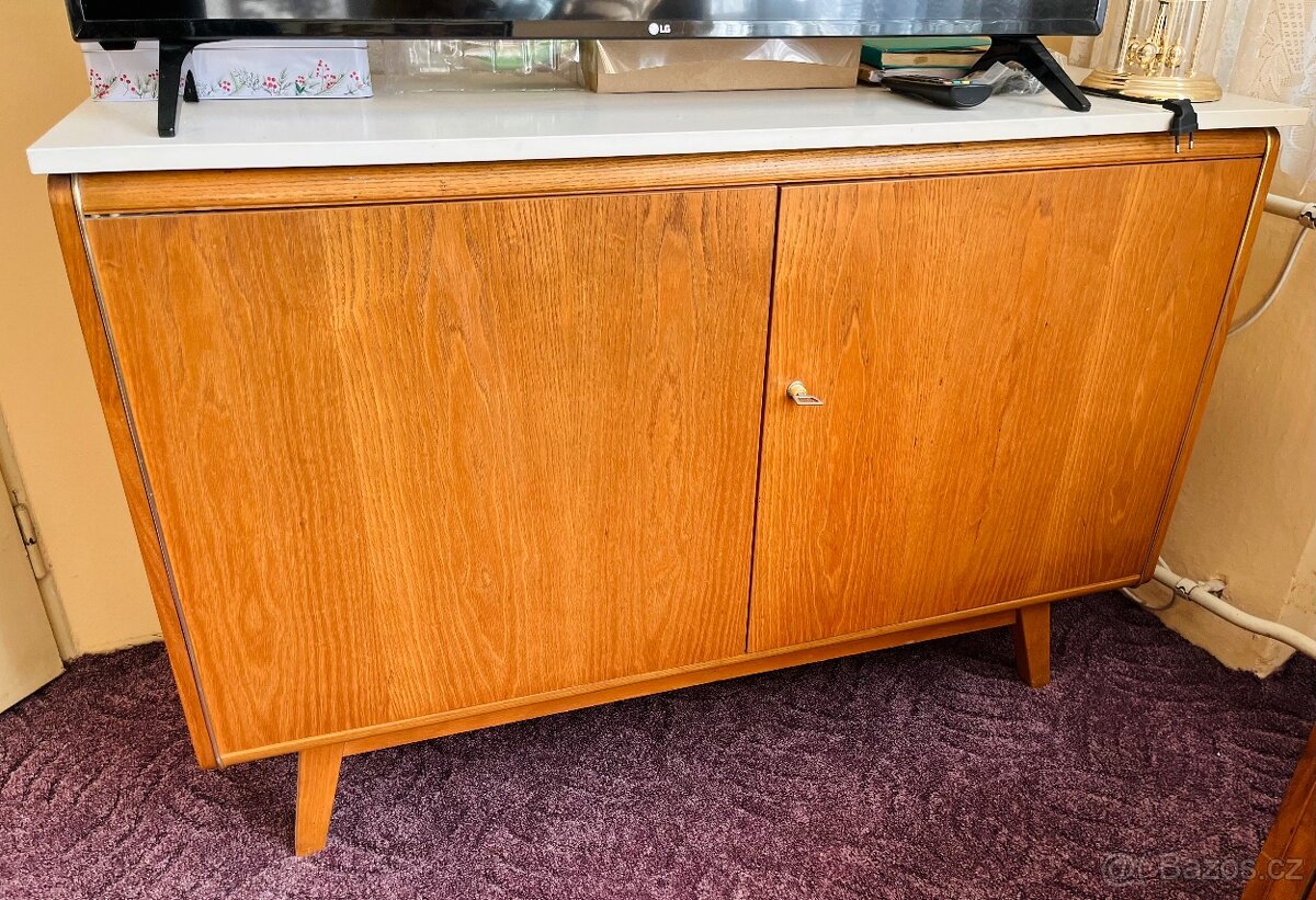 Retro nábytek - 10