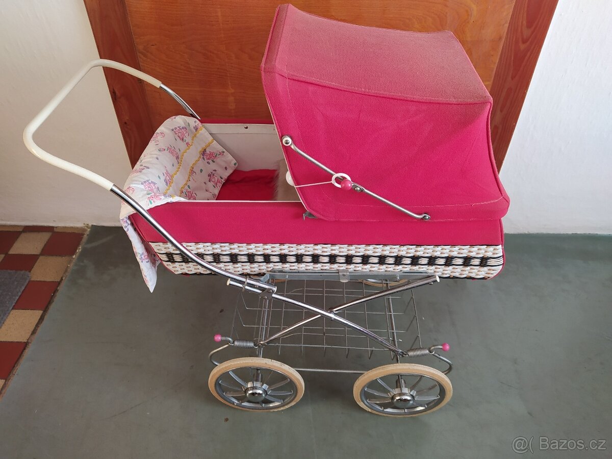 kolébka pro panenku, kočárek - 10