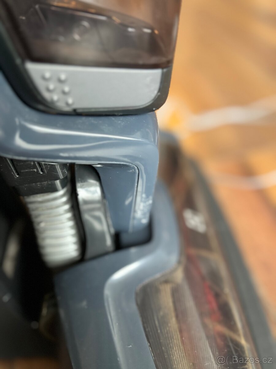 Electrolux tyčový vysavac - 10