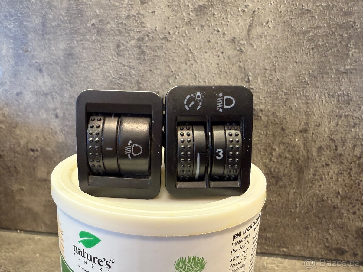 Ovladače,Vypínače - 10