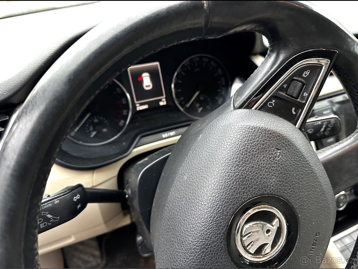 Škoda octavia 2D 110kw 2014 - 10