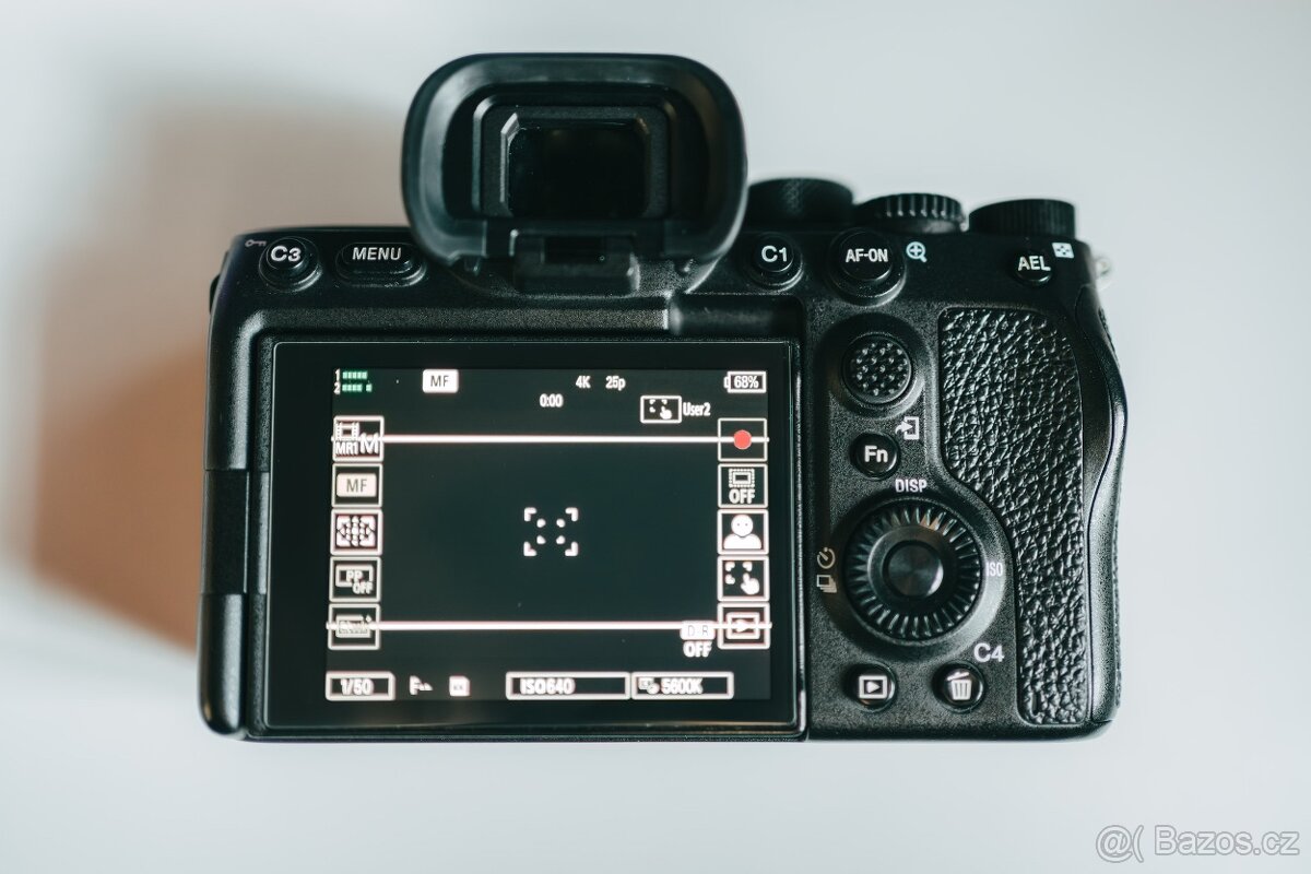 Sony Alpha A7S III - 10