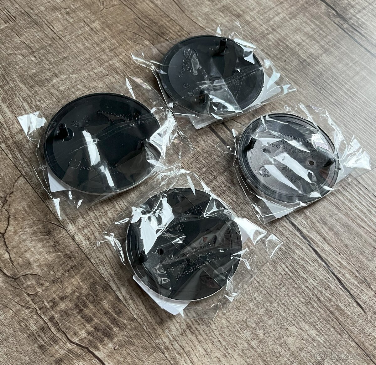 BMW ZNAKY, LOGA , EMBLÉMY, KRYTY..... - 10