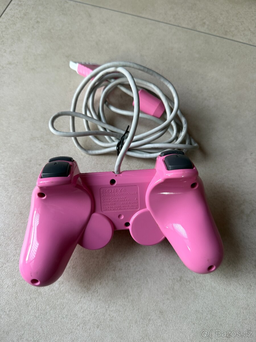 Playstation 2 slim PAL 77004 limitovaná edice - 10