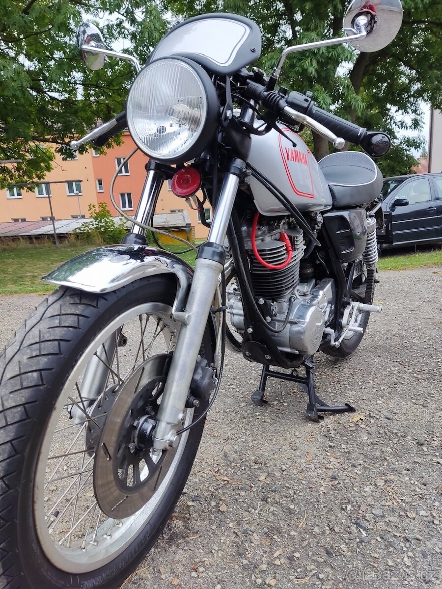 Yamaha SR 500 - 10