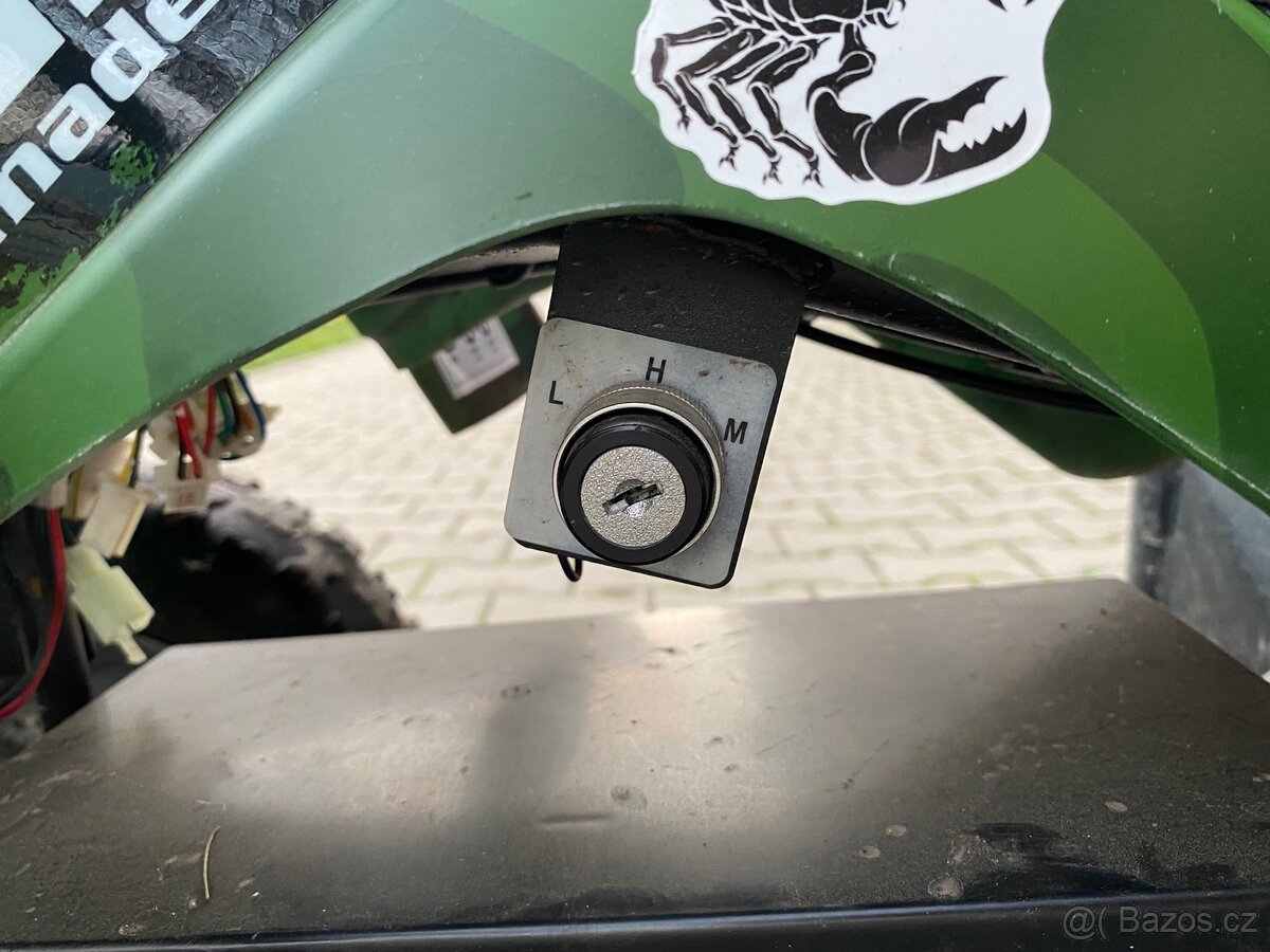 Dětská elektrická čtyřkolka HECHT - 10