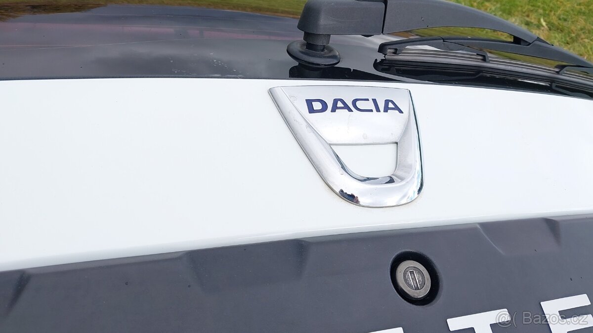 DACIA DUSTER 1 – DVEŘE KUFRU BÍLÉ - 10