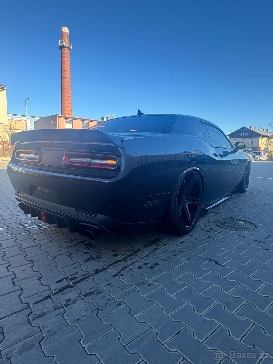 Dodge Challenger 2015 5.7 RT – Supercharger, Nitro, Airlift - 10