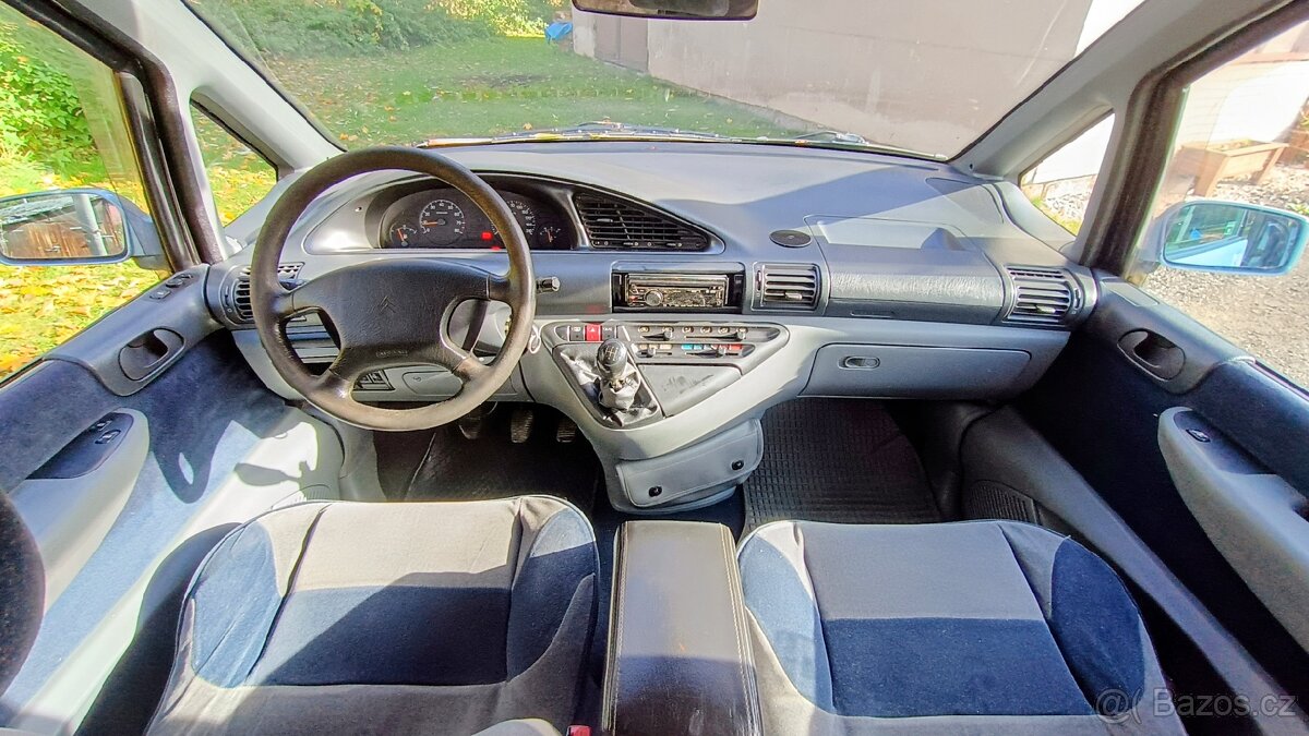 Evasion 2.0i 16V, 2x šoupačky, 7 míst k sezení - 10