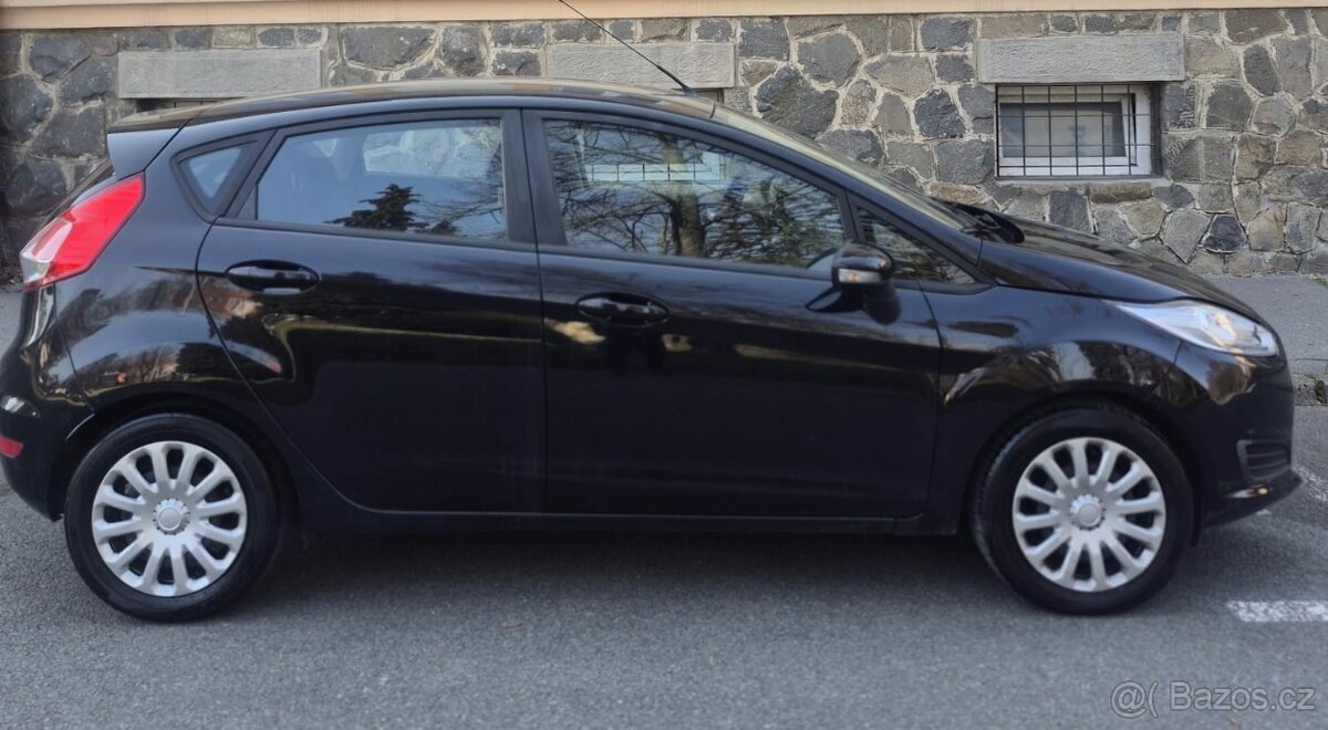 Ford Fiesta 1.5 TDCi - 10