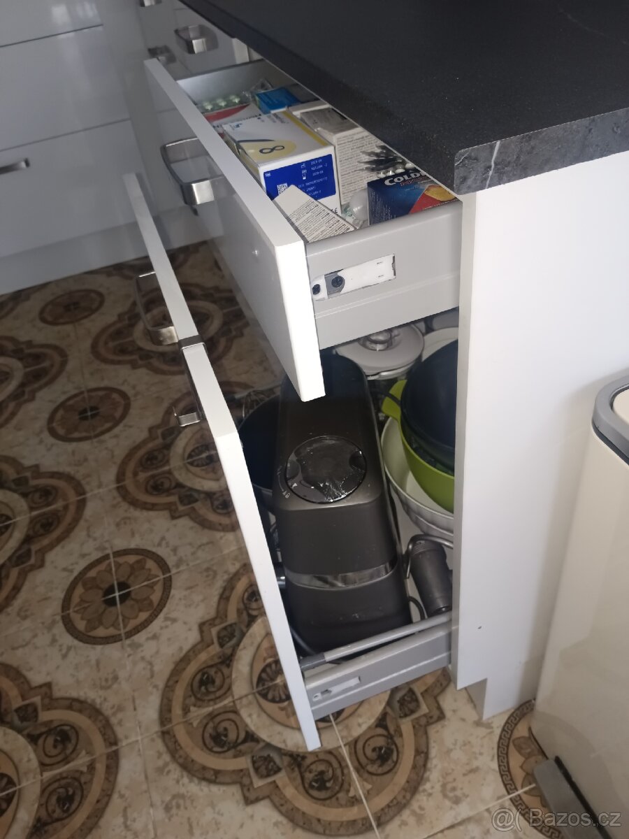 Kuchyňská linka IKEA - 10