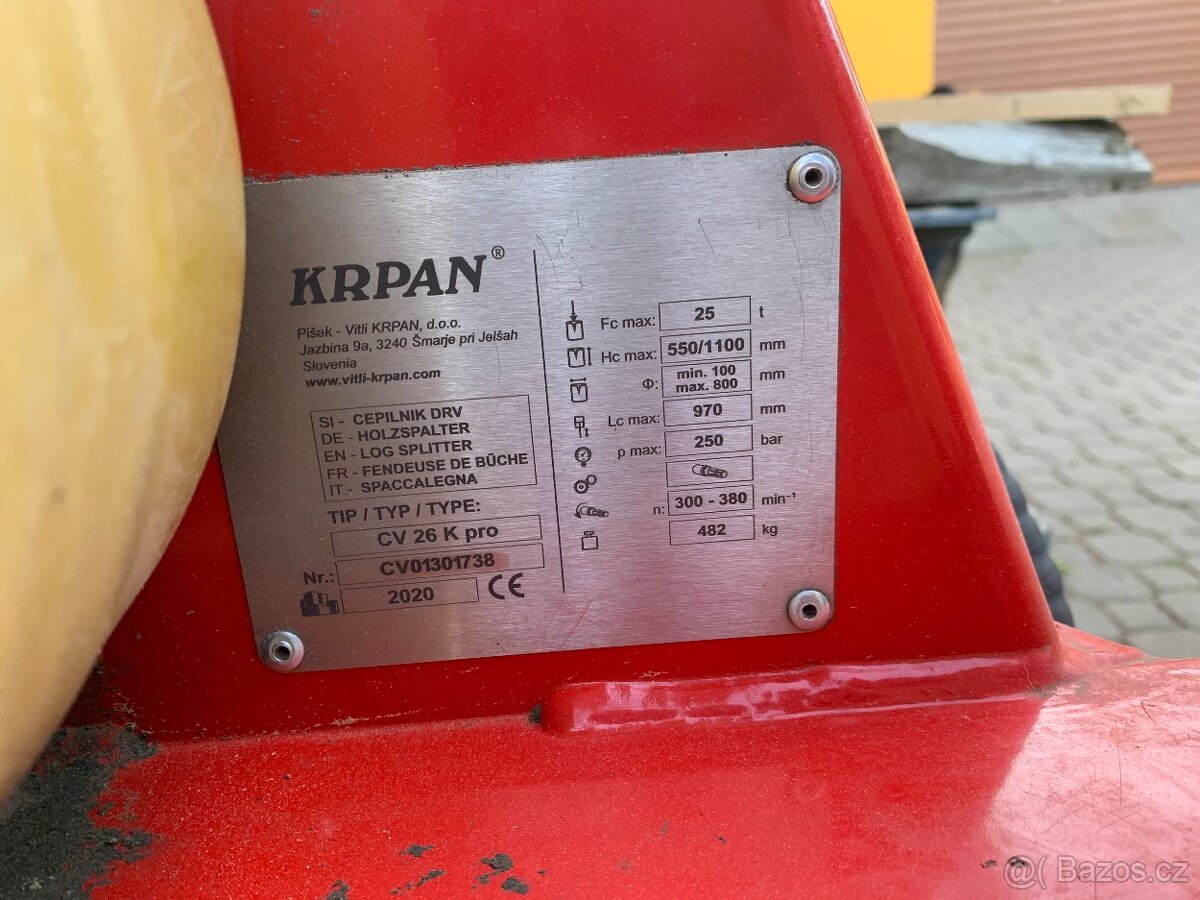 traktor Kubota viniční - 10