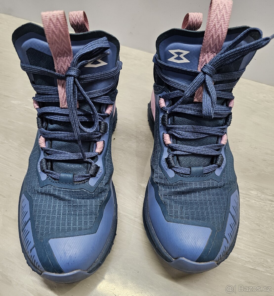 ŠPIČKOVÉ DÁMSKÉ TURISTICKÉ BOTY GARMONT GTX PC 5200,- - 10