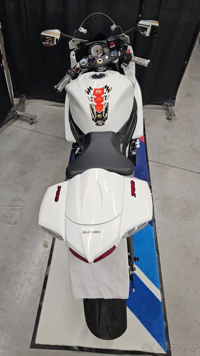 Suzuki GSX-R 750 k9 - 10