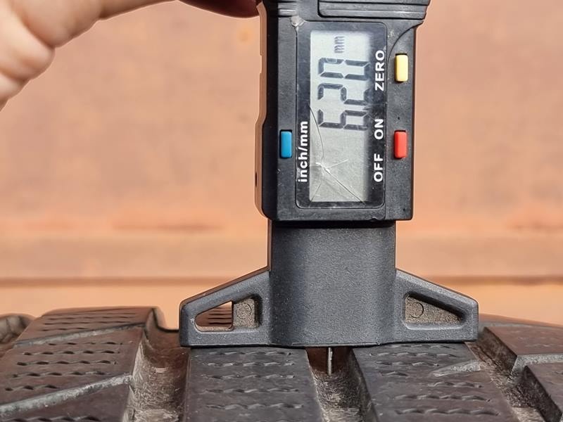 Zimní Tomket 225 45 18 - 10