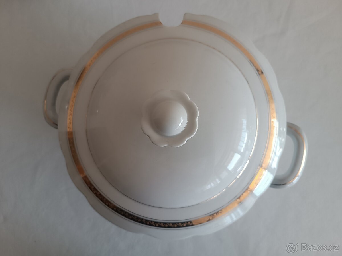 Zlatý jídelní servis - 10