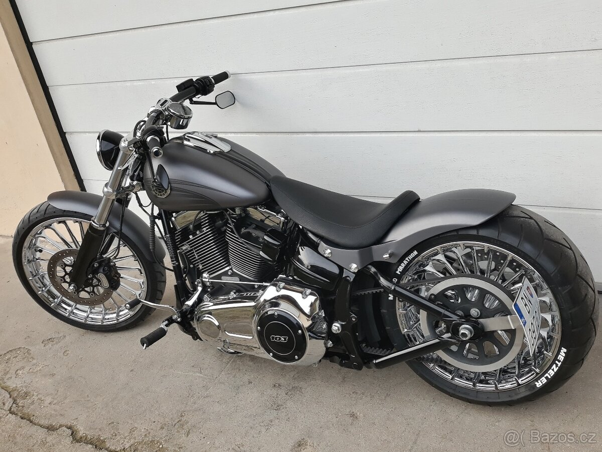 Harley Davidson Breakout - 10