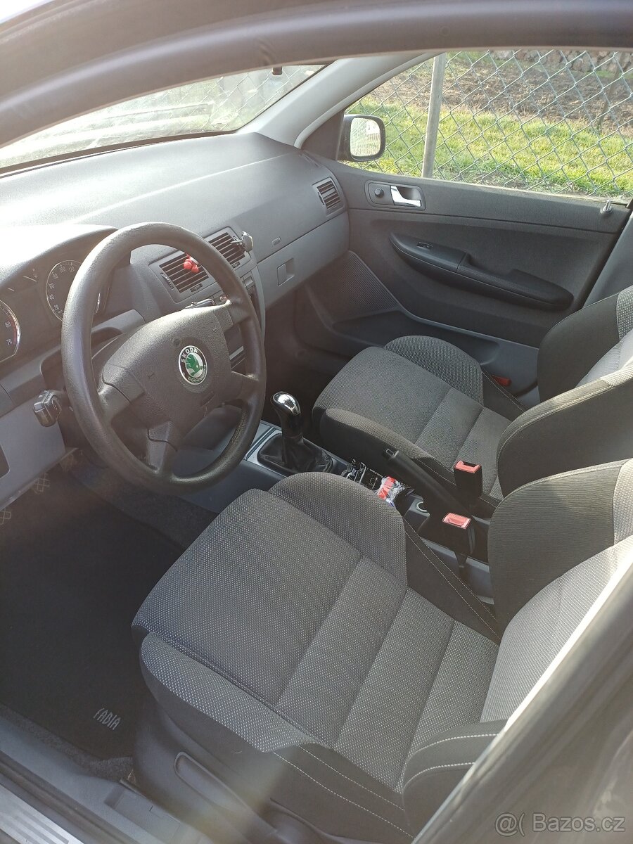 Prodám Škoda Fabia combi - 10