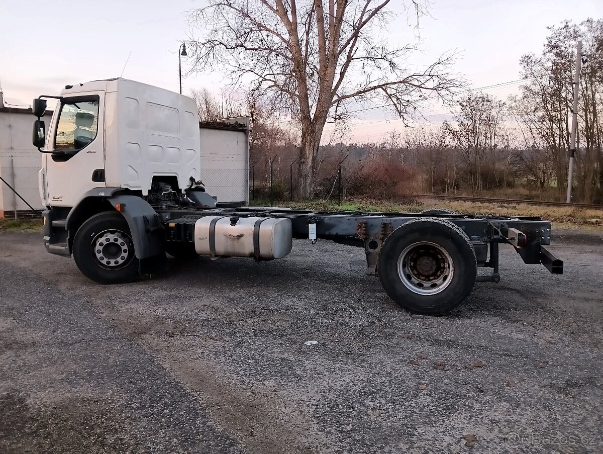 Prodám nosič kontejnerů DAF lf 250 19tun. - 10