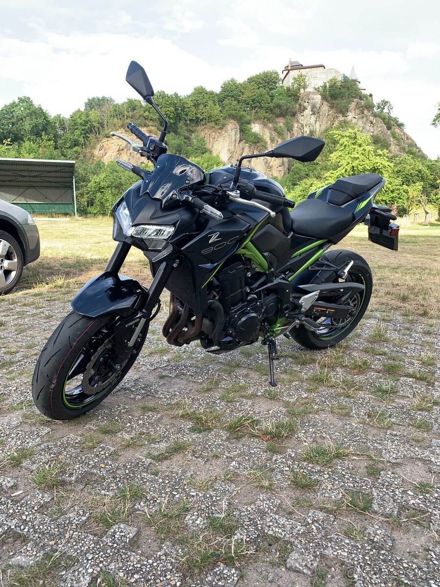 Kawasaki Z900 - 10