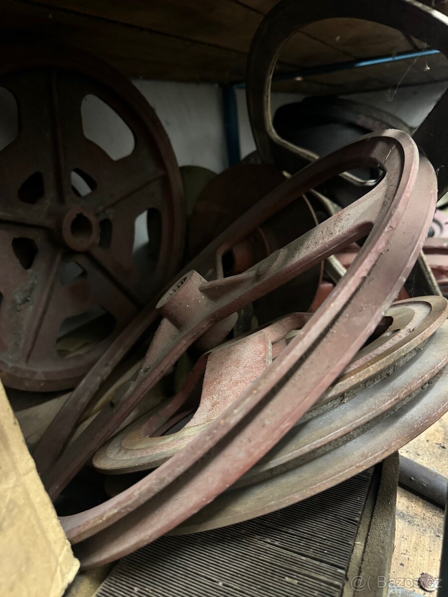 Náhradní díly Fortschritt e 516 - 10