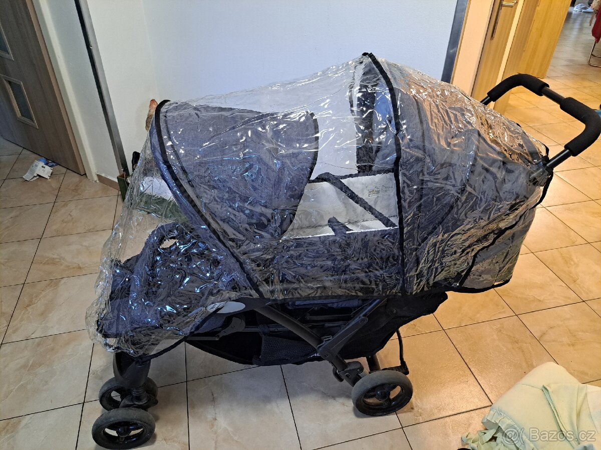 Kočárek sourozenecký - 10