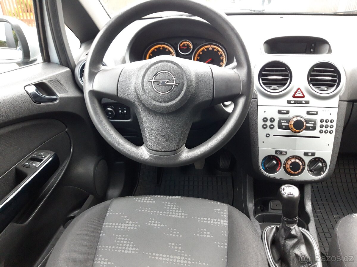 OPEL CORSA 1.4i 64KW - 10