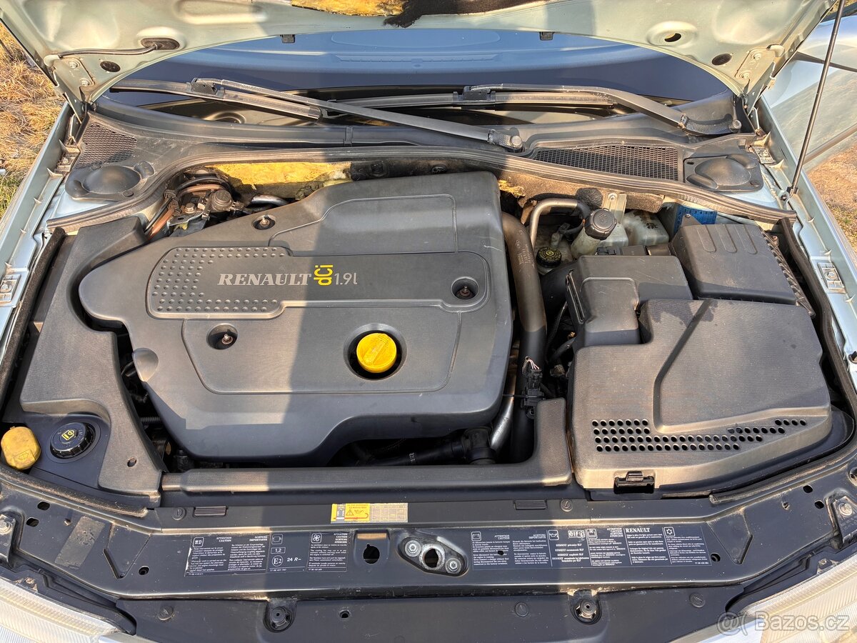 Renault Laguna II - 10