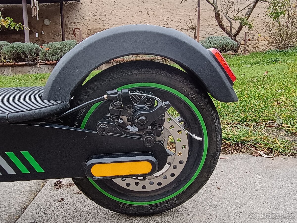 Elektrokoloběžka - 10