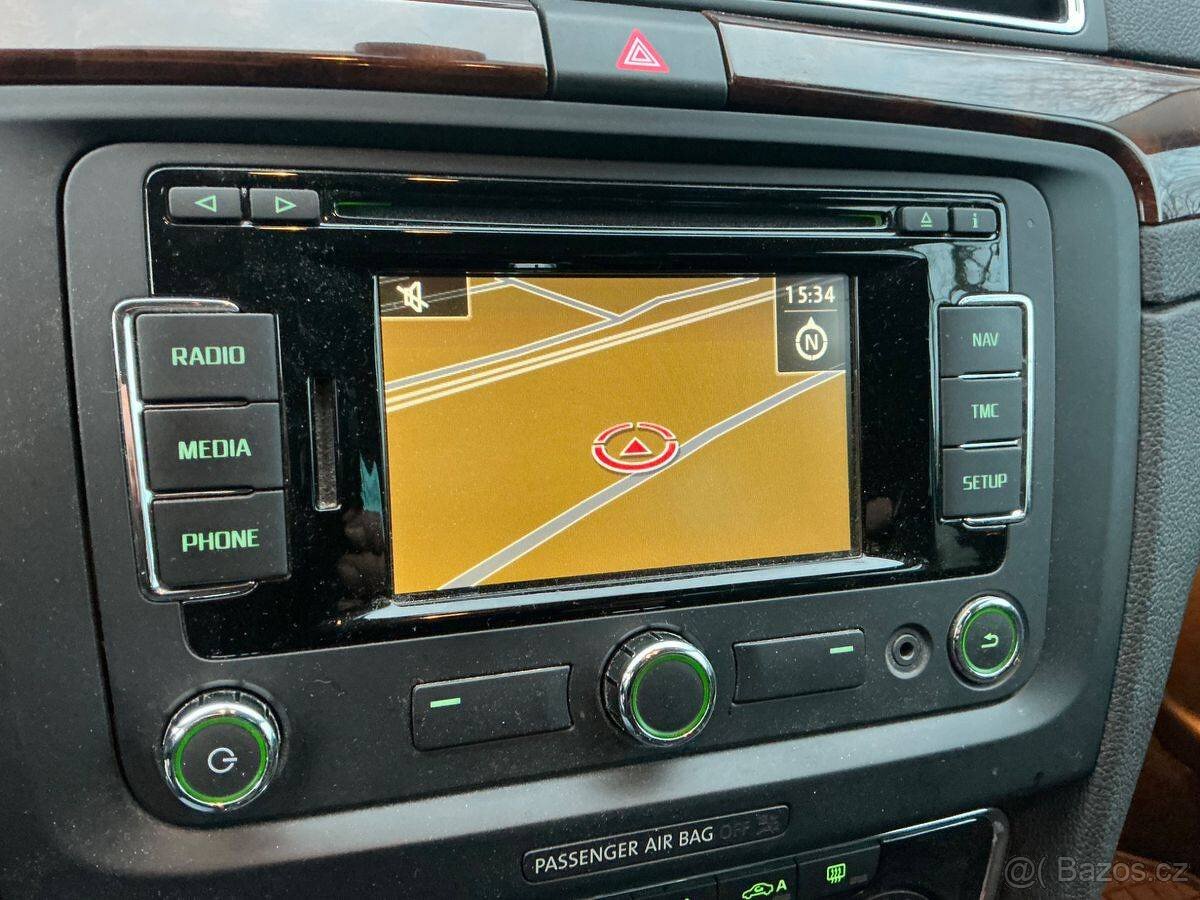 Škoda Superb II 2.0 TDI 103kW,Kessy,Webasto,Xenon,1.Majitel. - 10