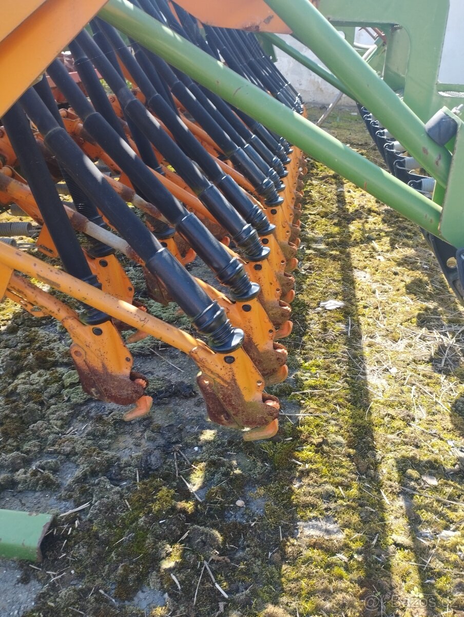 Prodáme zemědělské stroje. - 10