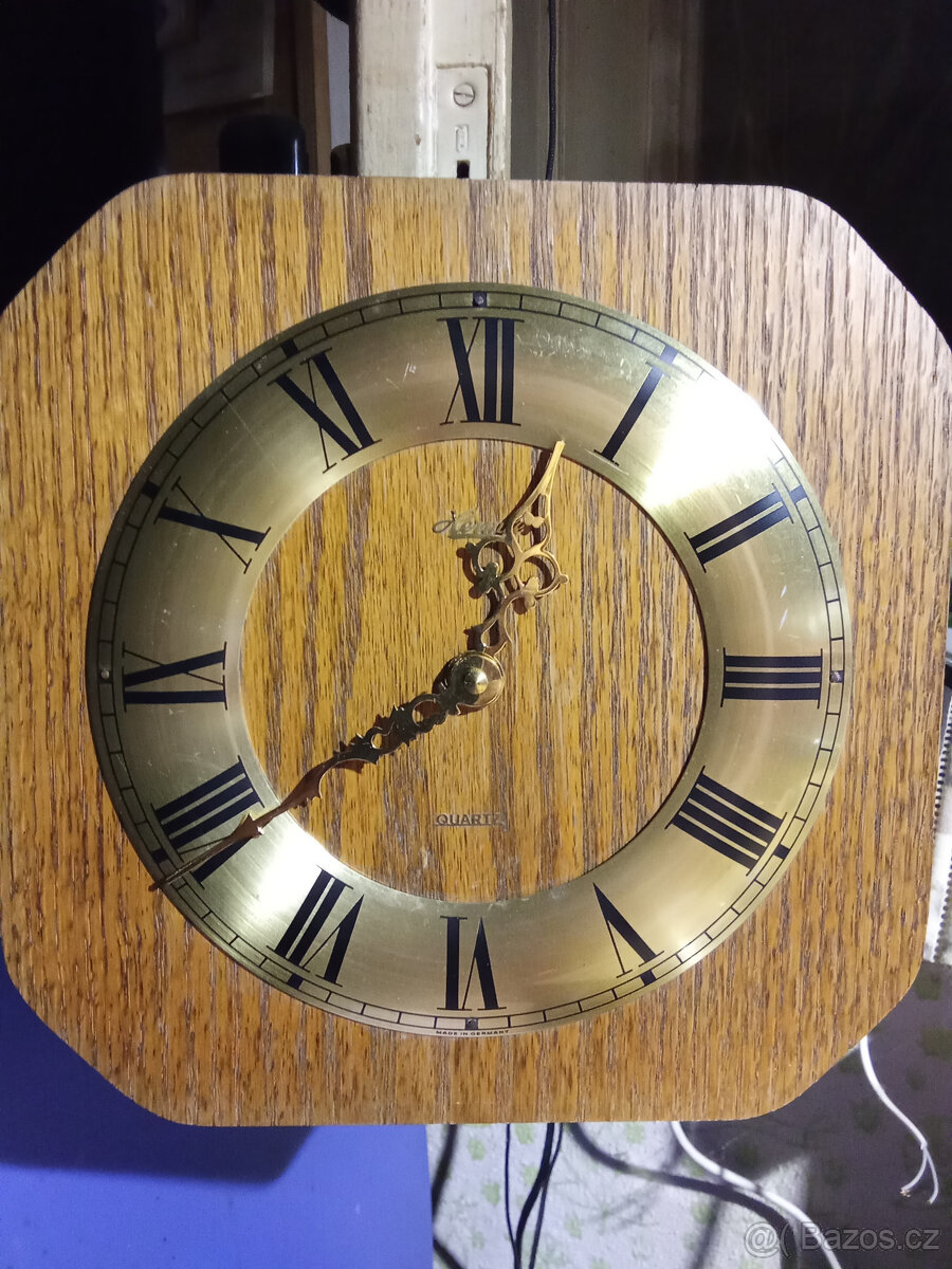 Retro elektricke hodiny SIEMENS plus další - 10