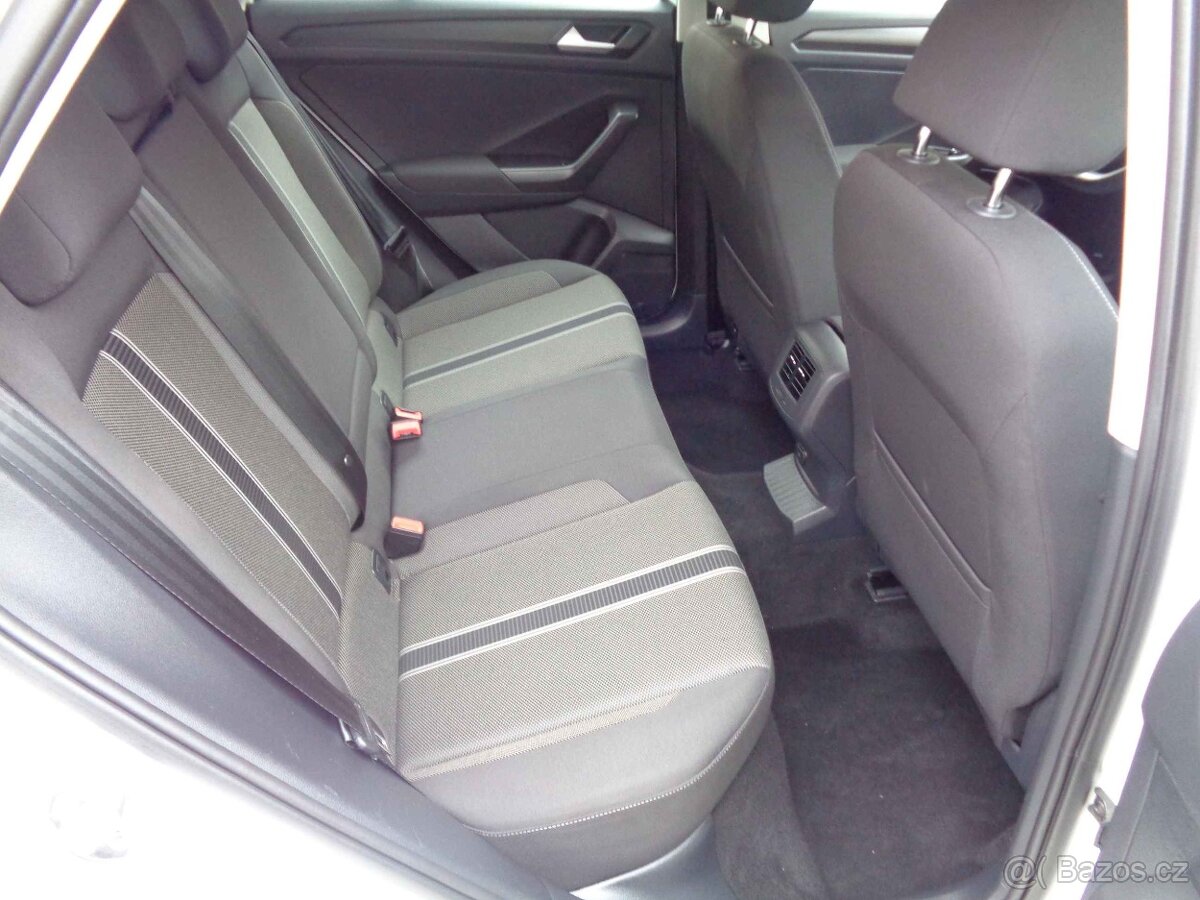 VW T-roc 1,6 TDI COMFORTLINE - 1563 - 10
