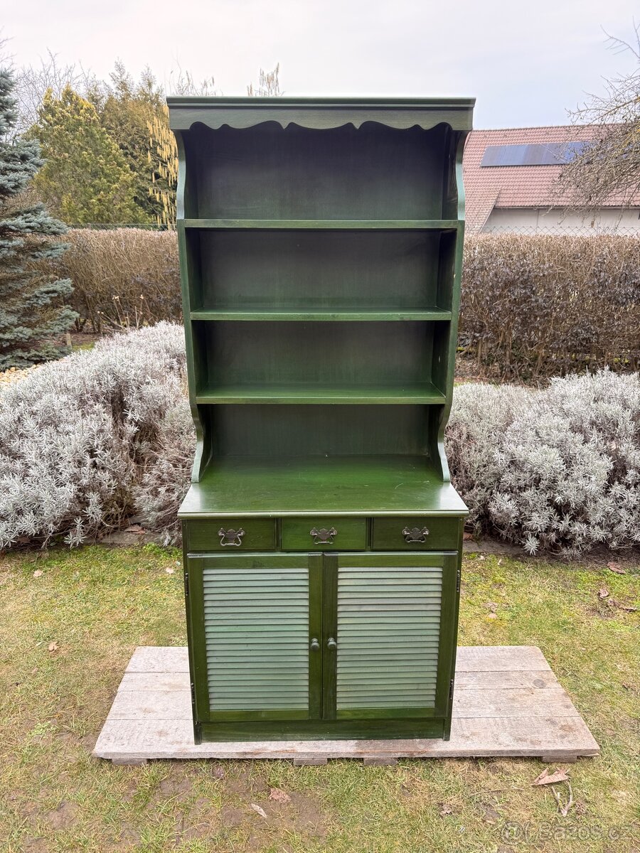 Zelený retro nábytek na chalupu - 10