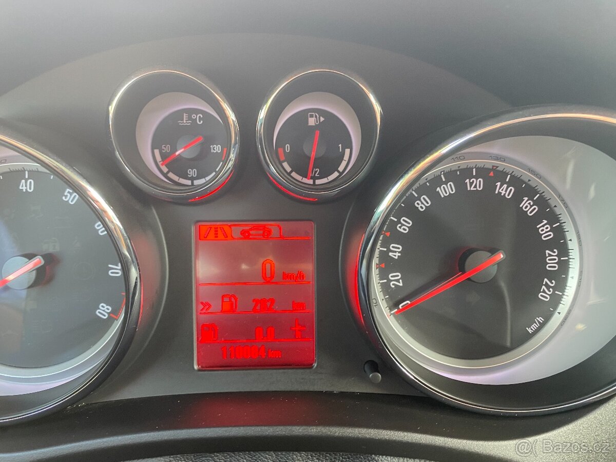 Opel Meriva, 1.4, 103 kW, TAŽNÉ, TOP STAV - 10