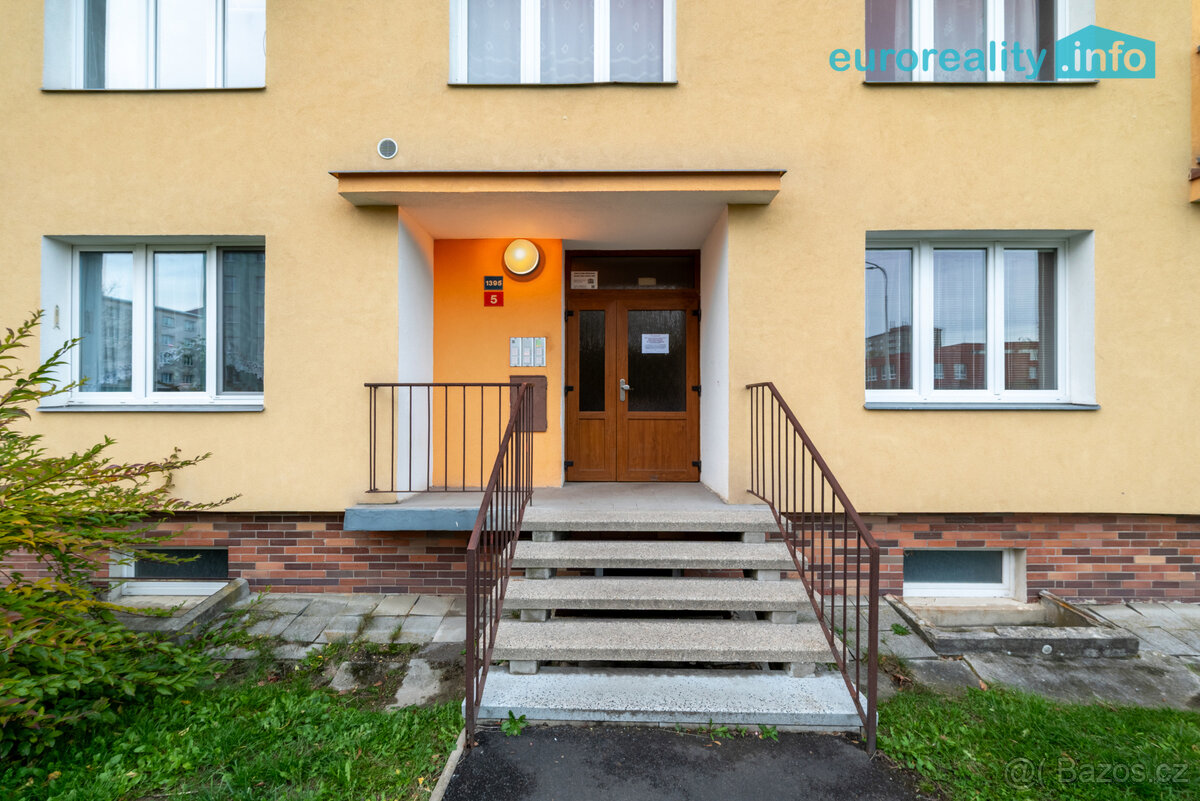 Prodej, byt 1+1 35 m2 Lomená, Cheb - 10