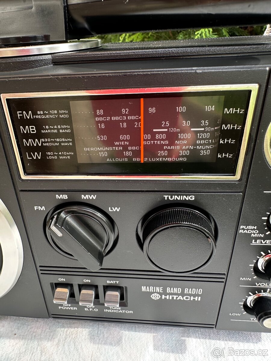Hitachi Navigator II námořní rádio KH 1170 E rok 1977 - 10