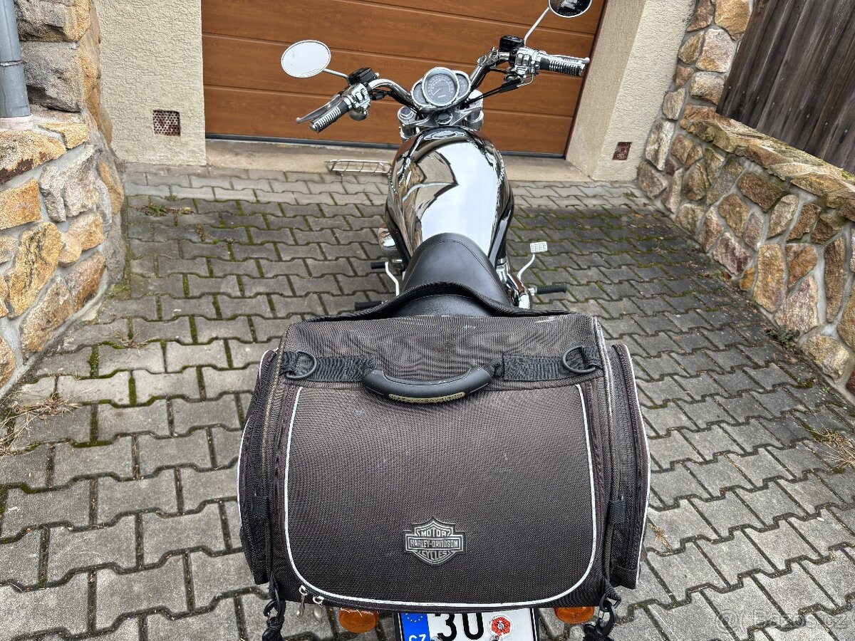 Harley - Davidson V-ROD - chrom, r.v. 2004 - 10