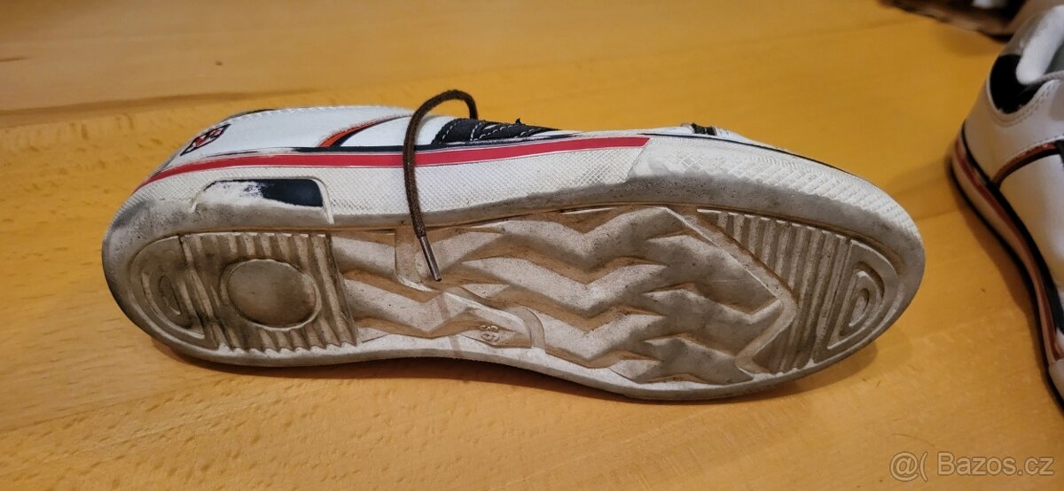 Asics vel.38,McKinley vel.33 s membr.Aquamax,Venice vel.36 - 10