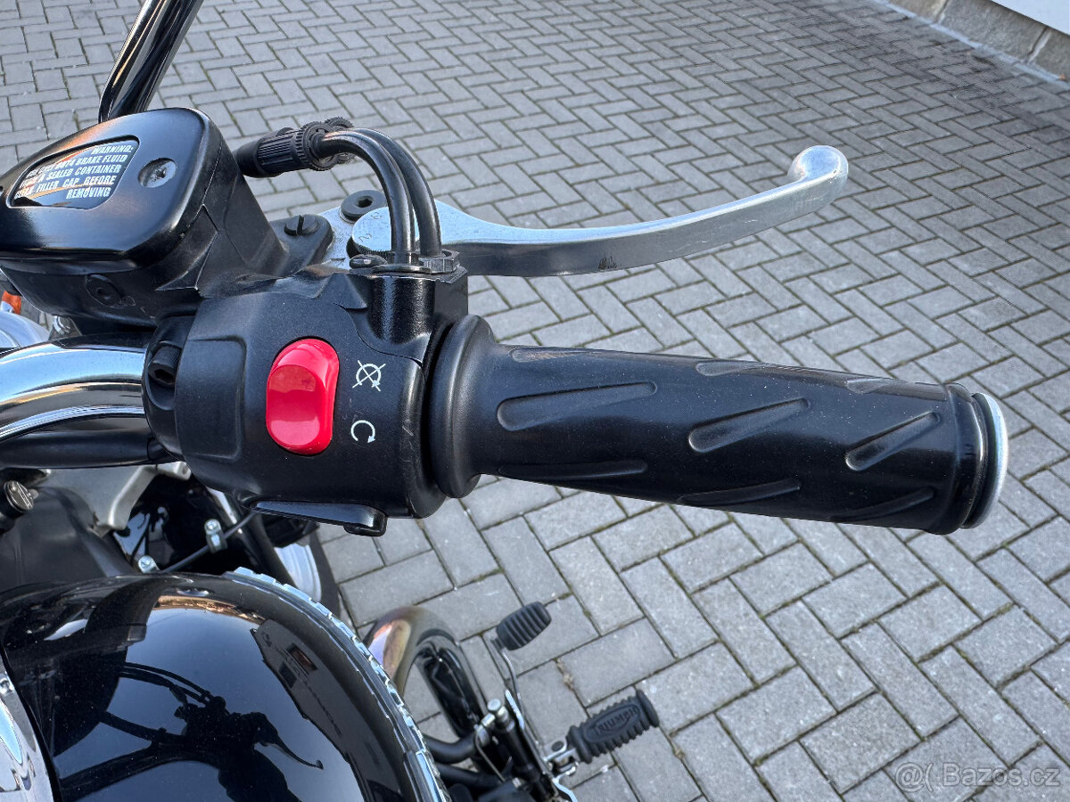 Triumph Speedmaster - 10