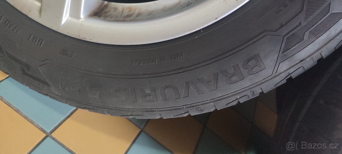 ALU kola Hyundai včetně letních pneu 185/65 R15 - 10