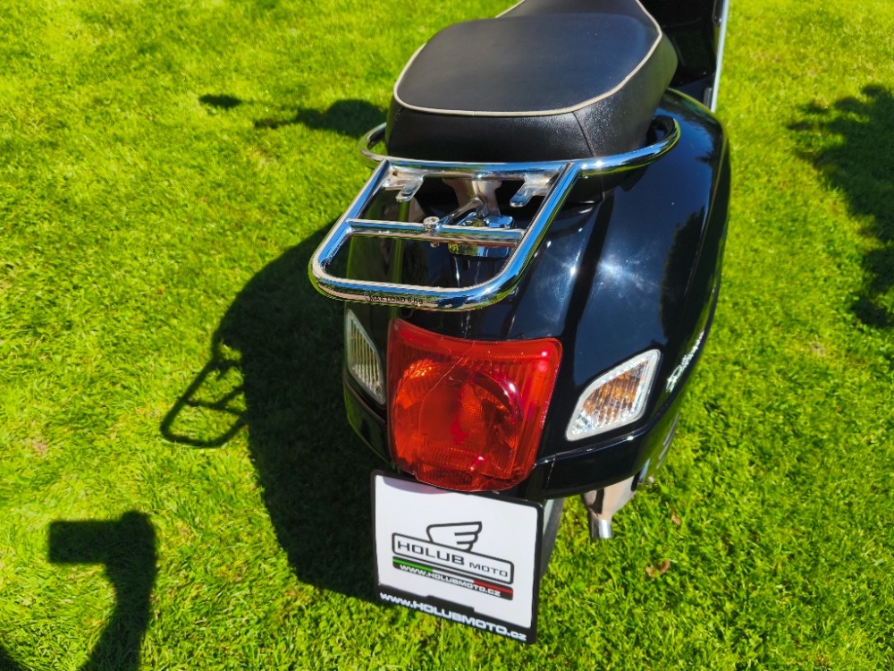 Vespa GTS 125 i.e. (2013) SLEVA - AKCE - 10
