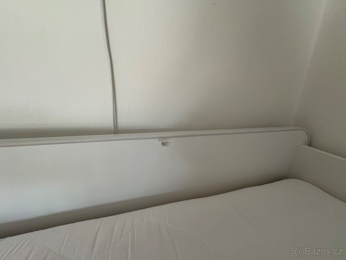 Dvoupatrová postel - 10