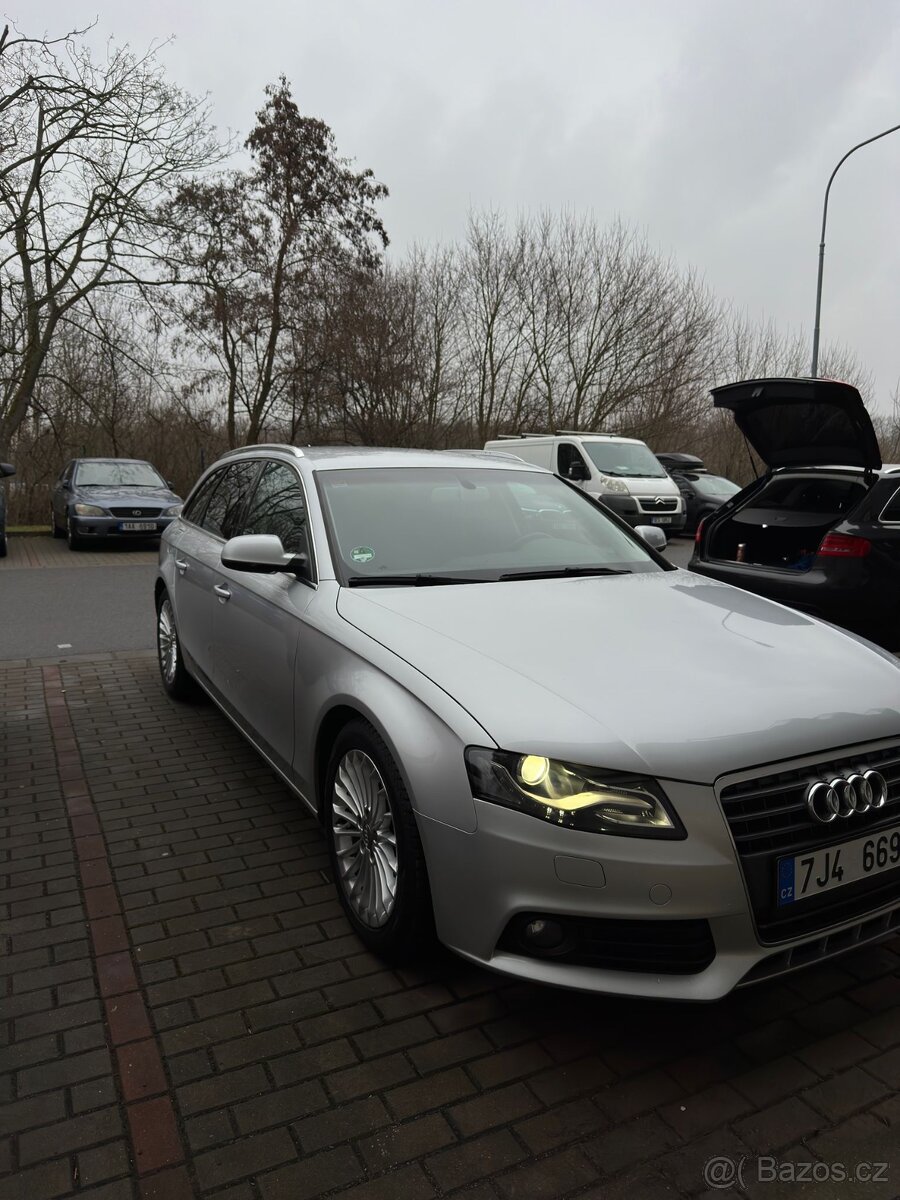 AUDI A4 B8 Benzin - 10