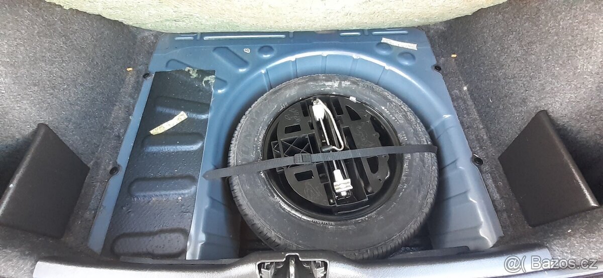 Peugeot 307 1,4-16V 80 KW - 10