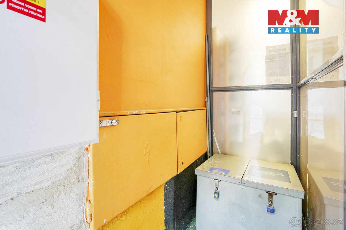 Pronájem obchod a služby, 33 m², Plzeň, ul. Goethova - 10