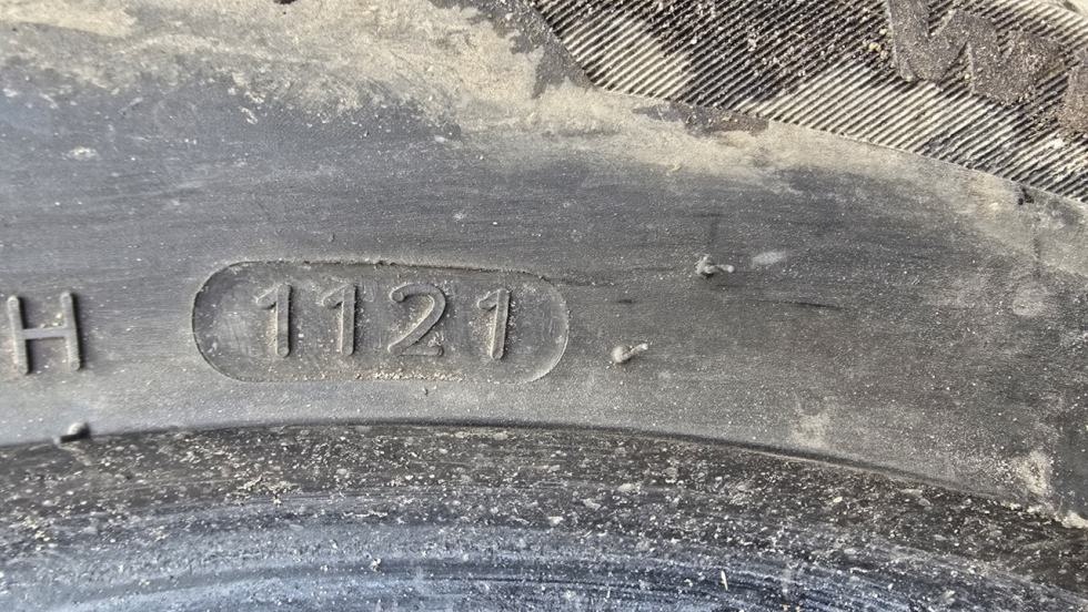 Zimní pneumatika 225/55/17 Hankook - 10