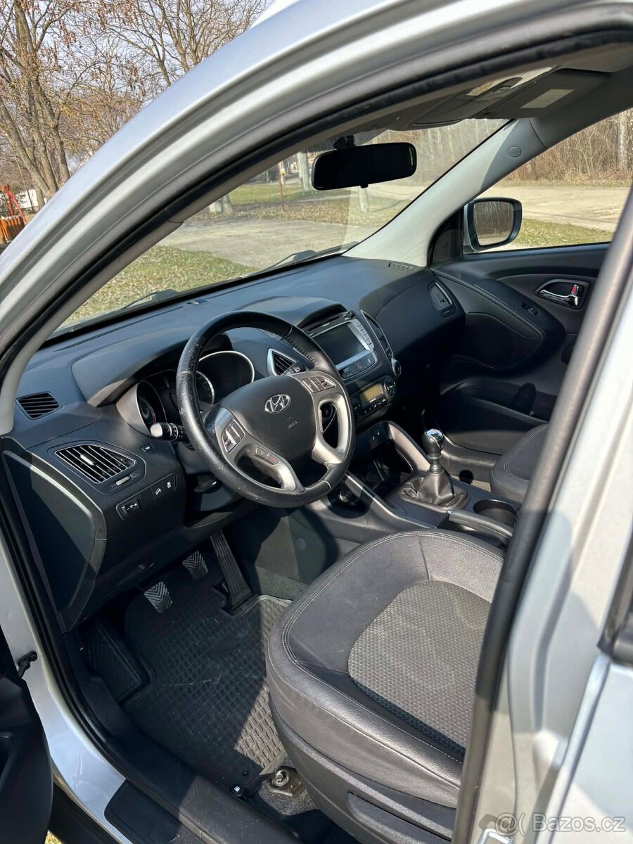 Hyundai ix35 2.0 CRDi VGT Comfort 4x2 - 10
